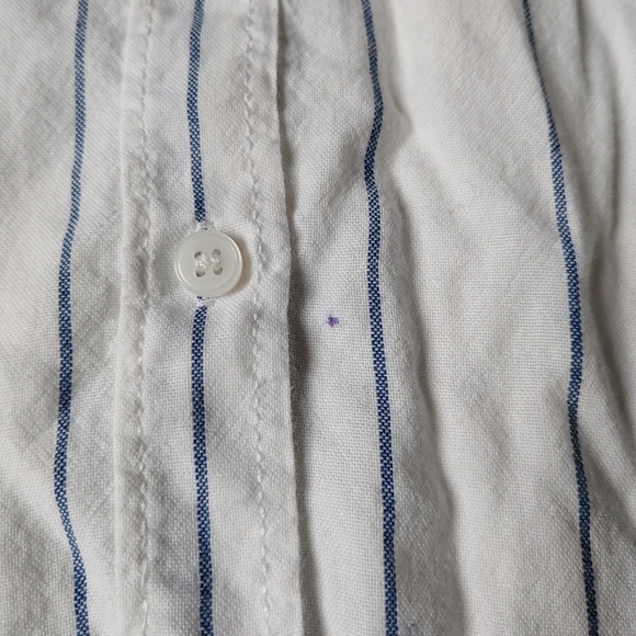 White button down shirt - Picture 2 of 2
